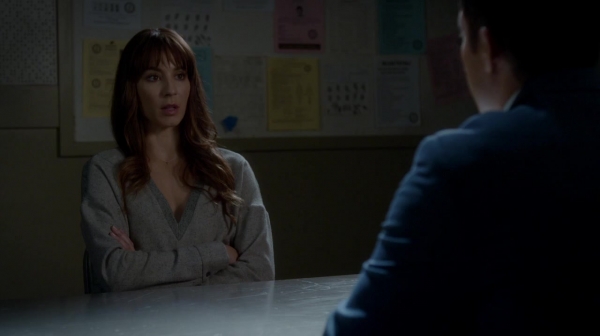 Pretty_Little_Liars_S07E16_WEB-DL_720p_DUAL_WWW_COMANDOTORRENTS_COM_2138.jpg
