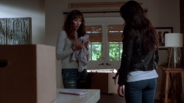 Pretty_Little_Liars_S07E17_WEB-DL_720p_DUAL_WWW_COMANDOTORRENTS_COM_0387.jpg