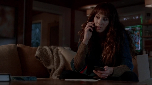 Pretty_Little_Liars_S07E17_WEB-DL_720p_DUAL_WWW_COMANDOTORRENTS_COM_1061.jpg