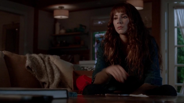 Pretty_Little_Liars_S07E17_WEB-DL_720p_DUAL_WWW_COMANDOTORRENTS_COM_1111.jpg