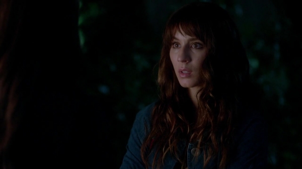 Pretty_Little_Liars_S07E17_WEB-DL_720p_DUAL_WWW_COMANDOTORRENTS_COM_2220.jpg