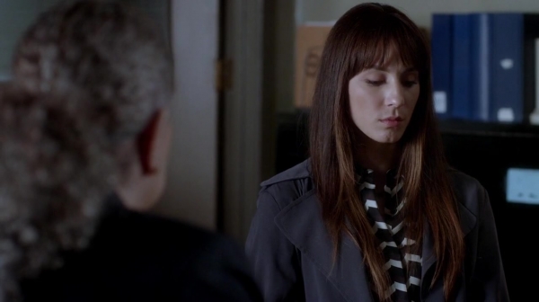 Pretty_Little_Liars_S07E18_WEB-DL_720p_DUAL_WWW_COMANDOTORRENTS_COM_0247.jpg