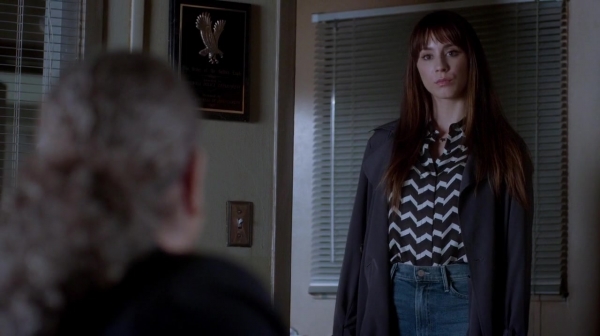 Pretty_Little_Liars_S07E18_WEB-DL_720p_DUAL_WWW_COMANDOTORRENTS_COM_0287.jpg