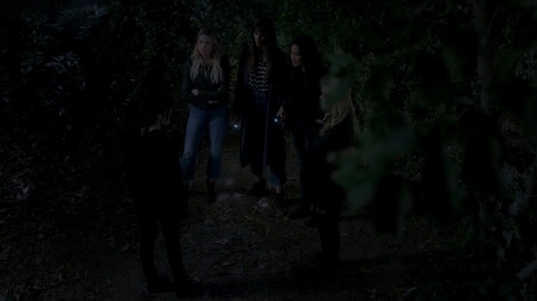 Pretty_Little_Liars_S07E18_WEB-DL_720p_DUAL_WWW_COMANDOTORRENTS_COM_0868.jpg