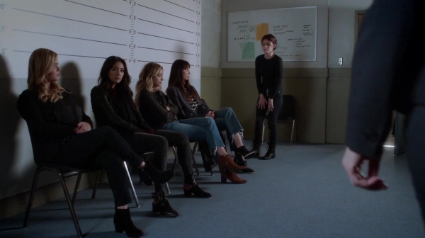Pretty_Little_Liars_S07E18_WEB-DL_720p_DUAL_WWW_COMANDOTORRENTS_COM_1000.jpg