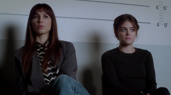 Pretty_Little_Liars_S07E18_WEB-DL_720p_DUAL_WWW_COMANDOTORRENTS_COM_1034.jpg
