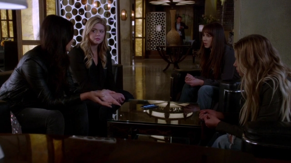 Pretty_Little_Liars_S07E18_WEB-DL_720p_DUAL_WWW_COMANDOTORRENTS_COM_1242.jpg