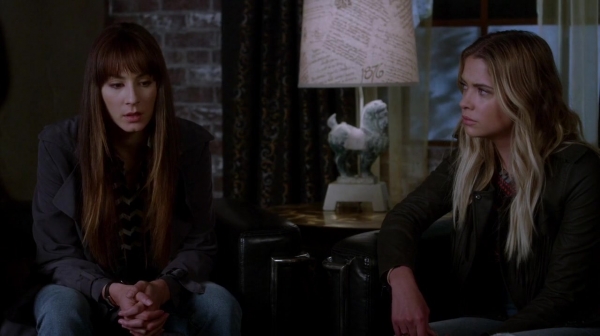 Pretty_Little_Liars_S07E18_WEB-DL_720p_DUAL_WWW_COMANDOTORRENTS_COM_1253.jpg