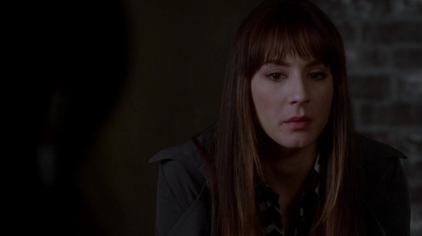 Pretty_Little_Liars_S07E18_WEB-DL_720p_DUAL_WWW_COMANDOTORRENTS_COM_1266.jpg