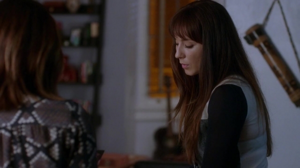 Pretty_Little_Liars_S07E18_WEB-DL_720p_DUAL_WWW_COMANDOTORRENTS_COM_1436.jpg