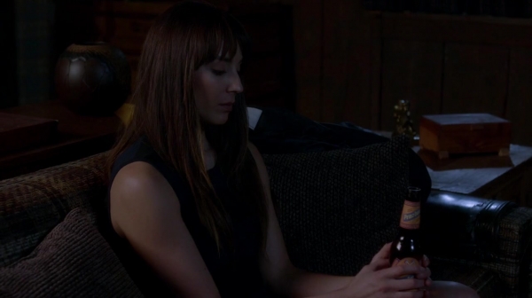 Pretty_Little_Liars_S07E18_WEB-DL_720p_DUAL_WWW_COMANDOTORRENTS_COM_1863.jpg