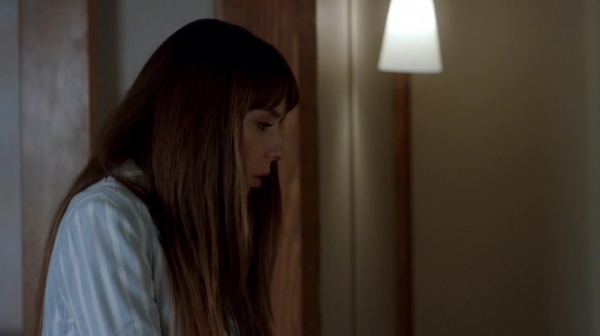 Pretty_Little_Liars_S07E19_WEB-DL_720p_DUAL_WWW_COMANDOTORRENTS_COM_0176.jpg