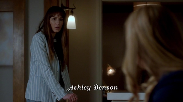 Pretty_Little_Liars_S07E19_WEB-DL_720p_DUAL_WWW_COMANDOTORRENTS_COM_0181.jpg