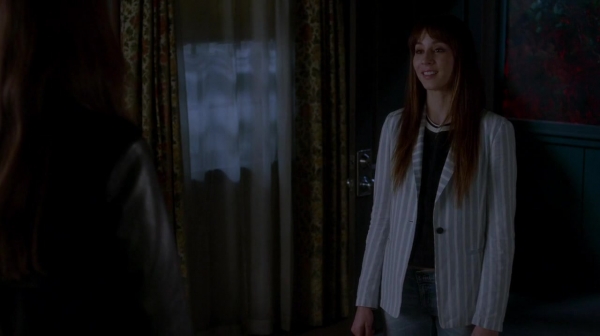 Pretty_Little_Liars_S07E19_WEB-DL_720p_DUAL_WWW_COMANDOTORRENTS_COM_0405.jpg