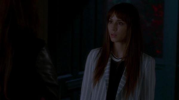 Pretty_Little_Liars_S07E19_WEB-DL_720p_DUAL_WWW_COMANDOTORRENTS_COM_0436.jpg