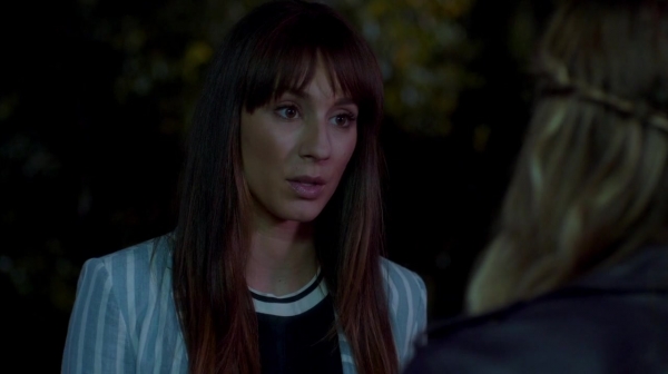 Pretty_Little_Liars_S07E19_WEB-DL_720p_DUAL_WWW_COMANDOTORRENTS_COM_0708.jpg