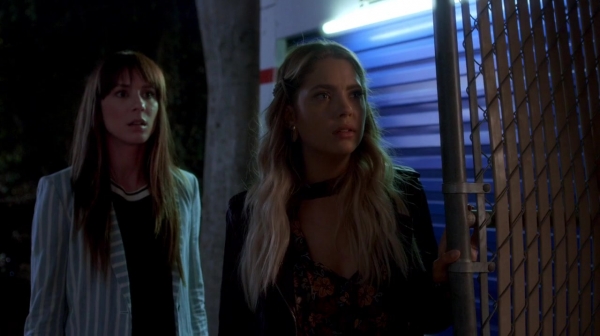 Pretty_Little_Liars_S07E19_WEB-DL_720p_DUAL_WWW_COMANDOTORRENTS_COM_0720.jpg