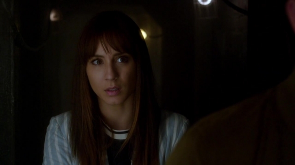 Pretty_Little_Liars_S07E19_WEB-DL_720p_DUAL_WWW_COMANDOTORRENTS_COM_1136.jpg
