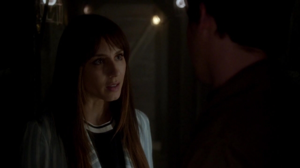 Pretty_Little_Liars_S07E19_WEB-DL_720p_DUAL_WWW_COMANDOTORRENTS_COM_1149.jpg