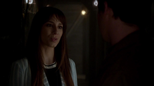 Pretty_Little_Liars_S07E19_WEB-DL_720p_DUAL_WWW_COMANDOTORRENTS_COM_1154.jpg