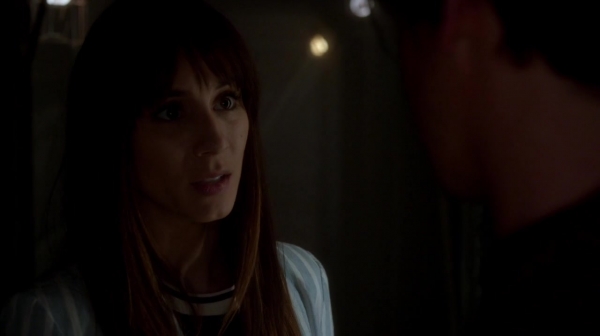 Pretty_Little_Liars_S07E19_WEB-DL_720p_DUAL_WWW_COMANDOTORRENTS_COM_1176.jpg