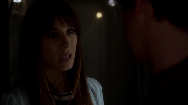 Pretty_Little_Liars_S07E19_WEB-DL_720p_DUAL_WWW_COMANDOTORRENTS_COM_1177.jpg