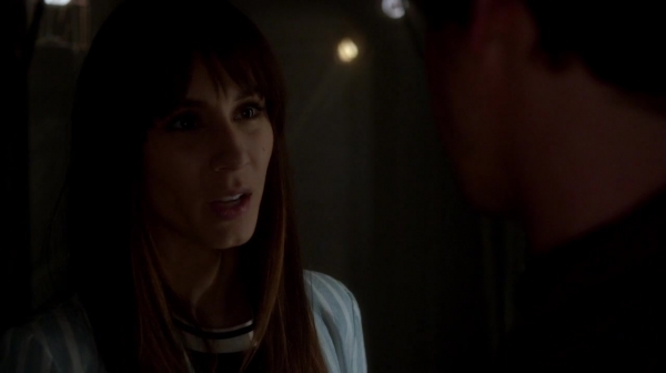 Pretty_Little_Liars_S07E19_WEB-DL_720p_DUAL_WWW_COMANDOTORRENTS_COM_1178.jpg