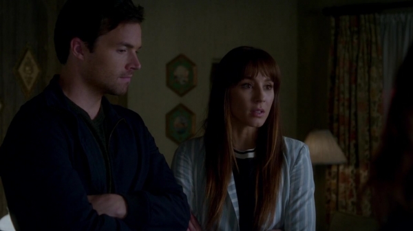 Pretty_Little_Liars_S07E19_WEB-DL_720p_DUAL_WWW_COMANDOTORRENTS_COM_1559.jpg