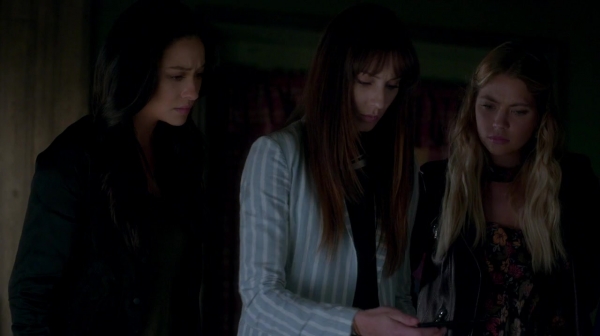 Pretty_Little_Liars_S07E19_WEB-DL_720p_DUAL_WWW_COMANDOTORRENTS_COM_1615.jpg