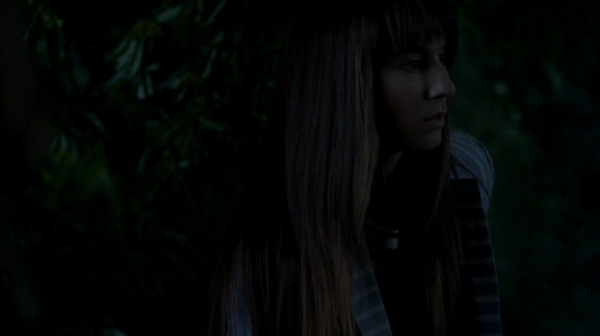 Pretty_Little_Liars_S07E19_WEB-DL_720p_DUAL_WWW_COMANDOTORRENTS_COM_1672.jpg