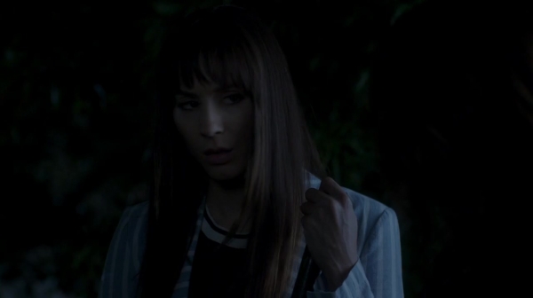 Pretty_Little_Liars_S07E19_WEB-DL_720p_DUAL_WWW_COMANDOTORRENTS_COM_1701.jpg