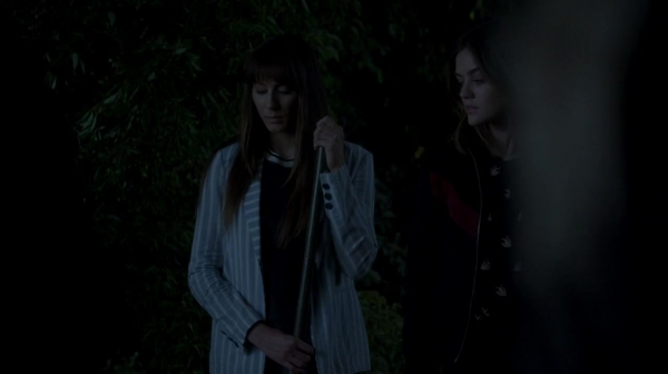 Pretty_Little_Liars_S07E19_WEB-DL_720p_DUAL_WWW_COMANDOTORRENTS_COM_1715.jpg