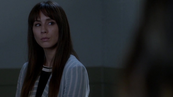 Pretty_Little_Liars_S07E19_WEB-DL_720p_DUAL_WWW_COMANDOTORRENTS_COM_1796.jpg