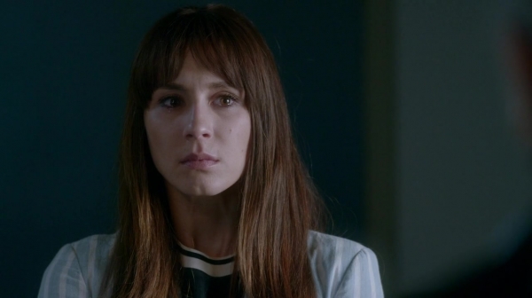 Pretty_Little_Liars_S07E19_WEB-DL_720p_DUAL_WWW_COMANDOTORRENTS_COM_2045.jpg