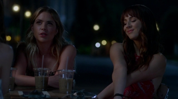 Pretty_Little_Liars_S07E20E21_WEB-DL_720p_DUAL_WWW_COMANDOTORRENTS_COM_0097.jpg