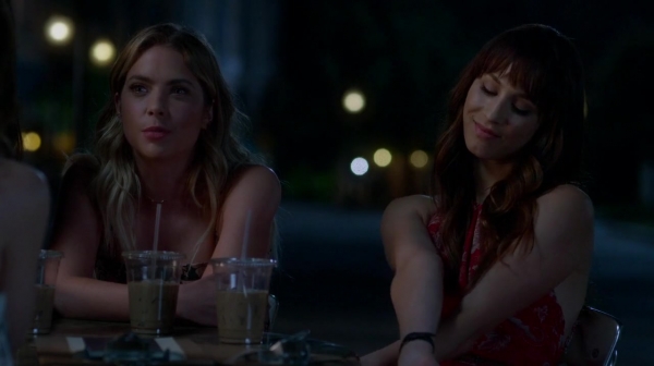 Pretty_Little_Liars_S07E20E21_WEB-DL_720p_DUAL_WWW_COMANDOTORRENTS_COM_0098.jpg