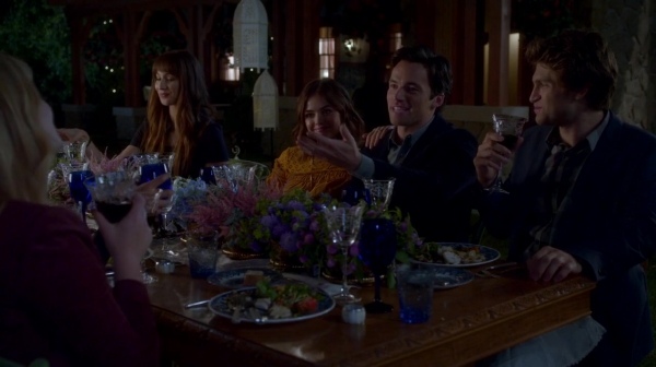 Pretty_Little_Liars_S07E20E21_WEB-DL_720p_DUAL_WWW_COMANDOTORRENTS_COM_0800.jpg