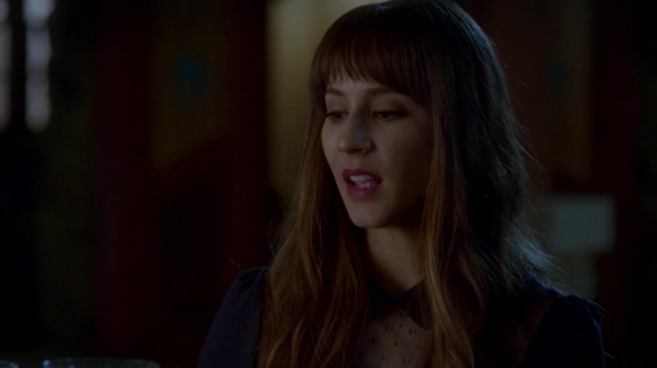 Pretty_Little_Liars_S07E20E21_WEB-DL_720p_DUAL_WWW_COMANDOTORRENTS_COM_0833.jpg