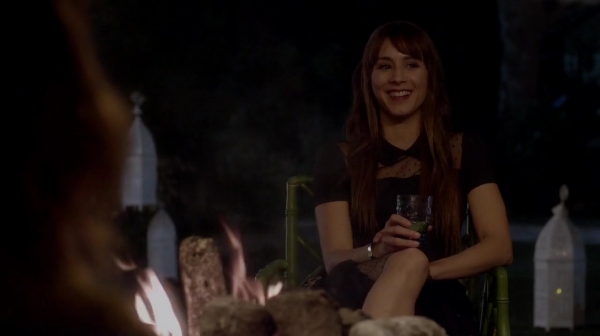 Pretty_Little_Liars_S07E20E21_WEB-DL_720p_DUAL_WWW_COMANDOTORRENTS_COM_0863.jpg