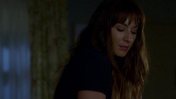 Pretty_Little_Liars_S07E20E21_WEB-DL_720p_DUAL_WWW_COMANDOTORRENTS_COM_1209.jpg