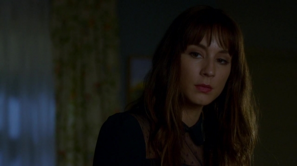 Pretty_Little_Liars_S07E20E21_WEB-DL_720p_DUAL_WWW_COMANDOTORRENTS_COM_1225.jpg
