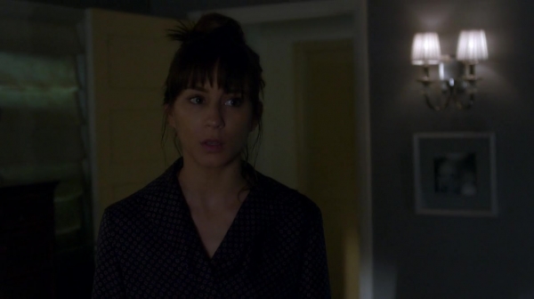 Pretty_Little_Liars_S07E20E21_WEB-DL_720p_DUAL_WWW_COMANDOTORRENTS_COM_2386.jpg