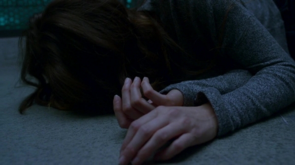 Pretty_Little_Liars_S07E20E21_WEB-DL_720p_DUAL_WWW_COMANDOTORRENTS_COM_2415.jpg