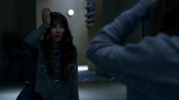 Pretty_Little_Liars_S07E20E21_WEB-DL_720p_DUAL_WWW_COMANDOTORRENTS_COM_2447.jpg