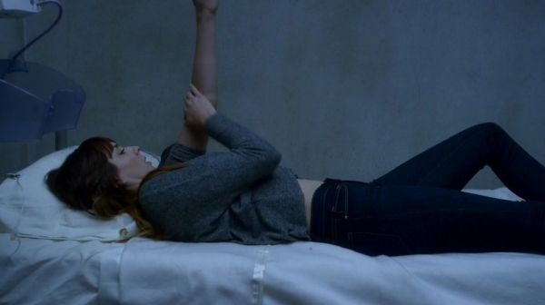 Pretty_Little_Liars_S07E20E21_WEB-DL_720p_DUAL_WWW_COMANDOTORRENTS_COM_2542.jpg