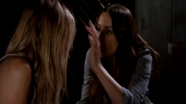 Pretty_Little_Liars_S07E20E21_WEB-DL_720p_DUAL_WWW_COMANDOTORRENTS_COM_2752.jpg