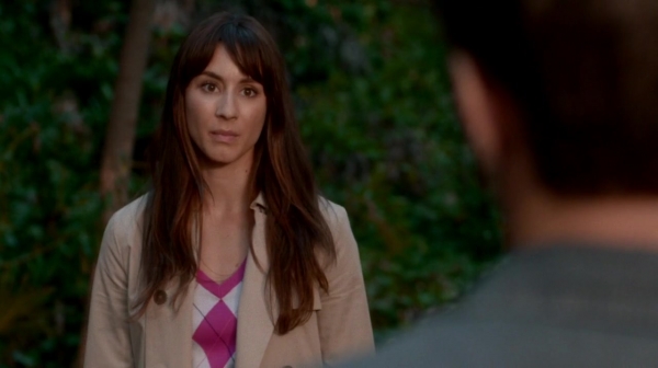 Pretty_Little_Liars_S07E20E21_WEB-DL_720p_DUAL_WWW_COMANDOTORRENTS_COM_2771.jpg