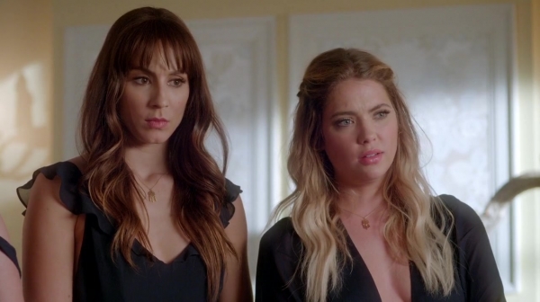 Pretty_Little_Liars_S07E20E21_WEB-DL_720p_DUAL_WWW_COMANDOTORRENTS_COM_3441.jpg