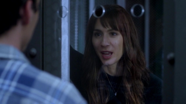 Pretty_Little_Liars_S07E20E21_WEB-DL_720p_DUAL_WWW_COMANDOTORRENTS_COM_3613.jpg