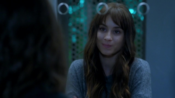 Pretty_Little_Liars_S07E20E21_WEB-DL_720p_DUAL_WWW_COMANDOTORRENTS_COM_3648.jpg